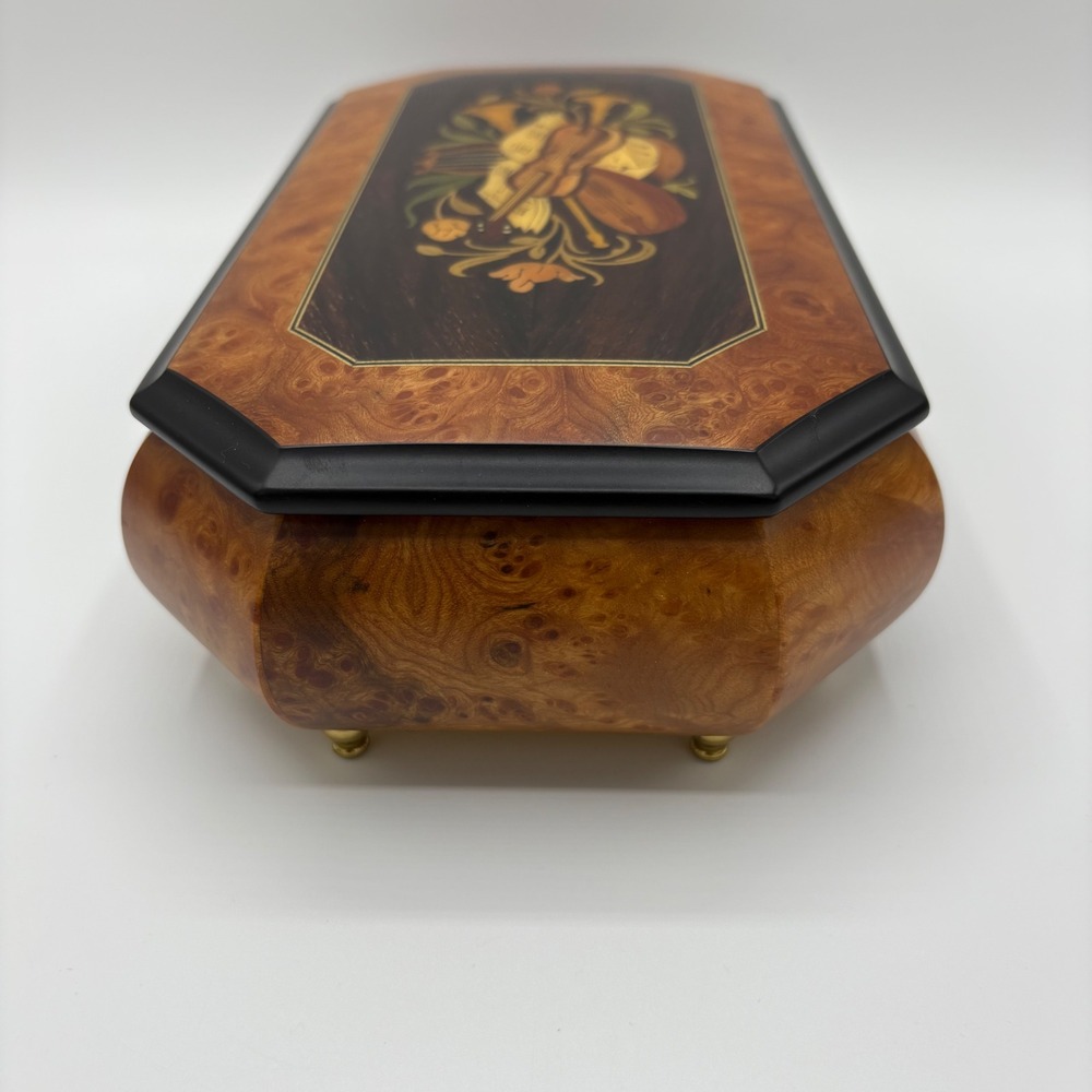 Reuge Music Swiss Octagon Inlaid Music Box‎ Lara's Theme Lara's Theme By M Jarre - Picture 12 of 15